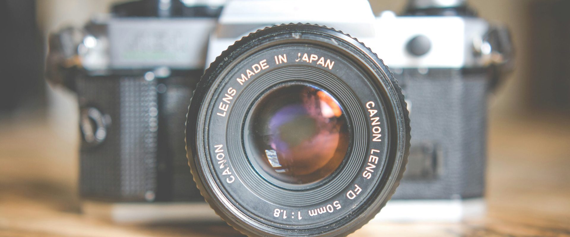 chris-lawton-xn2RNgEpeao-unsplash